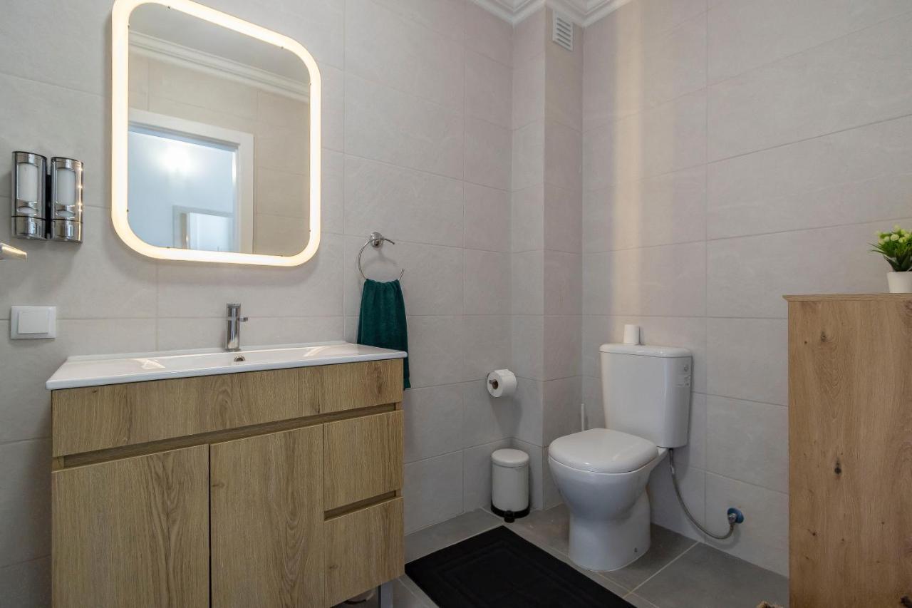 3 Minutes To The Beach, 2 Bedroom Amazing Apt With Balcony, Bbq Grill And Pool Sagres Eksteriør bilde