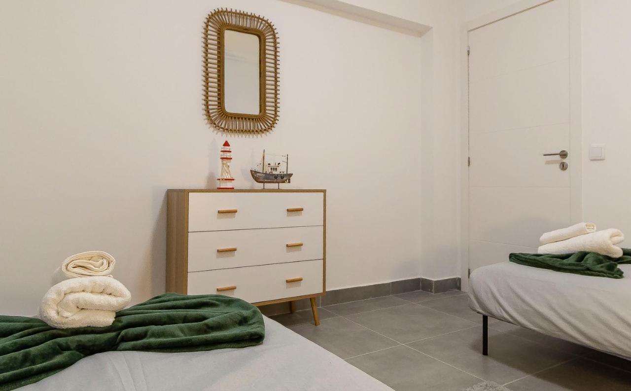 3 Minutes To The Beach, 2 Bedroom Amazing Apt With Balcony, Bbq Grill And Pool Sagres Eksteriør bilde