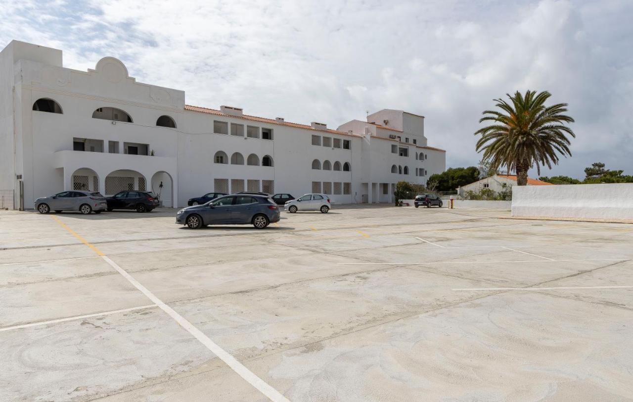 3 Minutes To The Beach, 2 Bedroom Amazing Apt With Balcony, Bbq Grill And Pool Sagres Eksteriør bilde