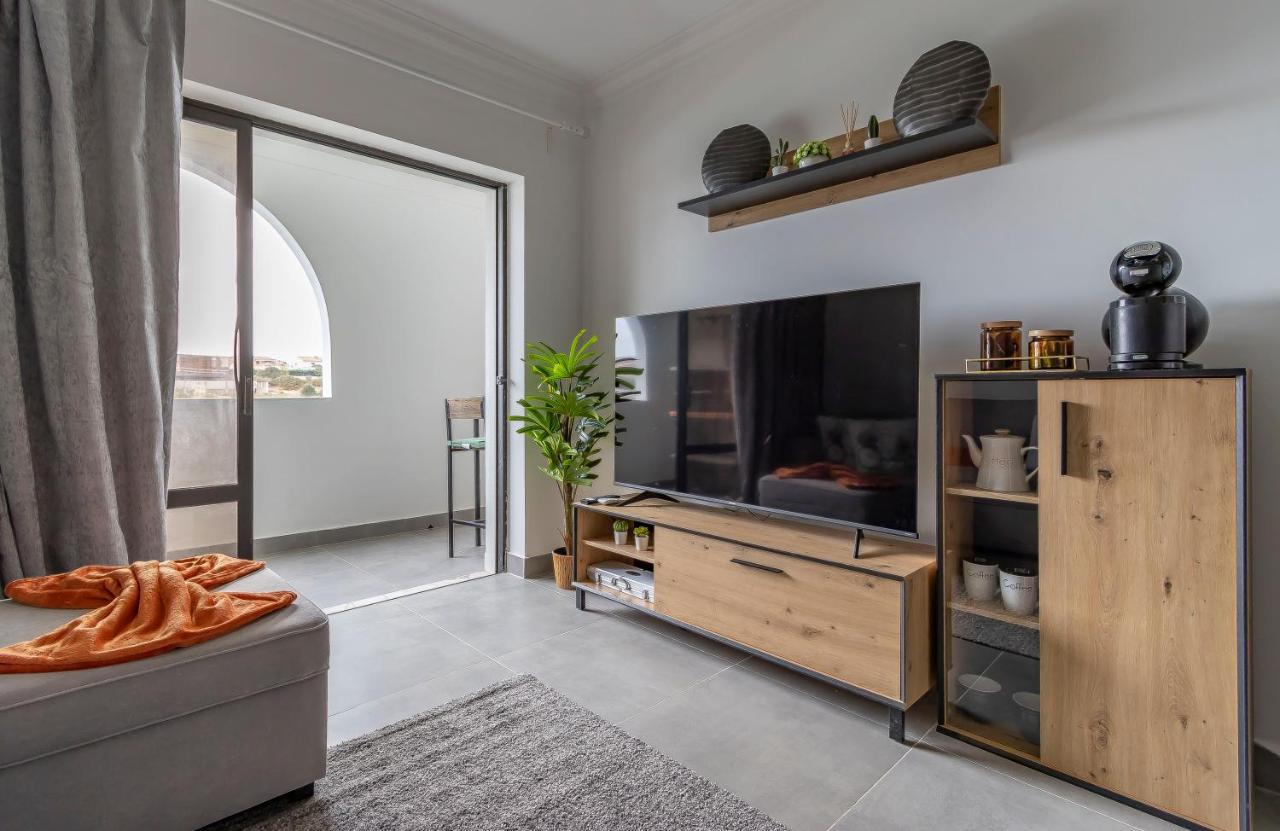 3 Minutes To The Beach, 2 Bedroom Amazing Apt With Balcony, Bbq Grill And Pool Sagres Eksteriør bilde