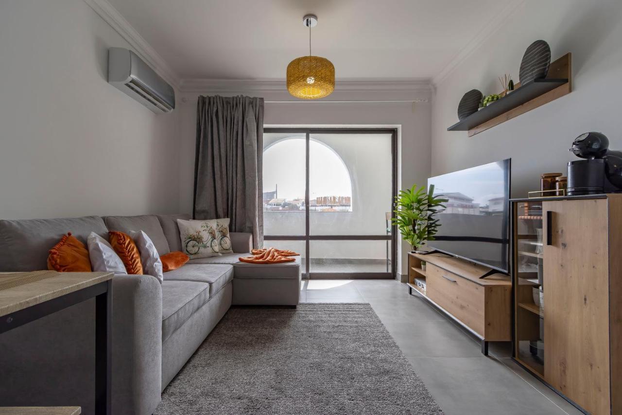 3 Minutes To The Beach, 2 Bedroom Amazing Apt With Balcony, Bbq Grill And Pool Sagres Eksteriør bilde